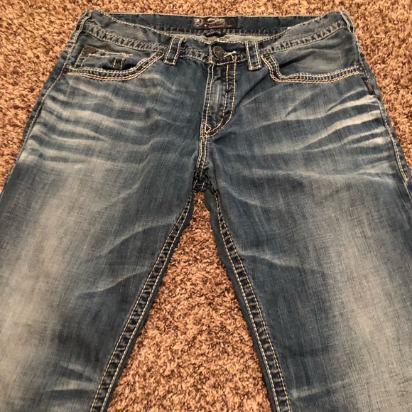 Sold - Picture 4 of 8